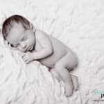 Baby auf einer Decke