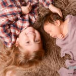 Geschwisterbild mit Baby
