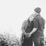 Paarfoto beim Babybauchshooting